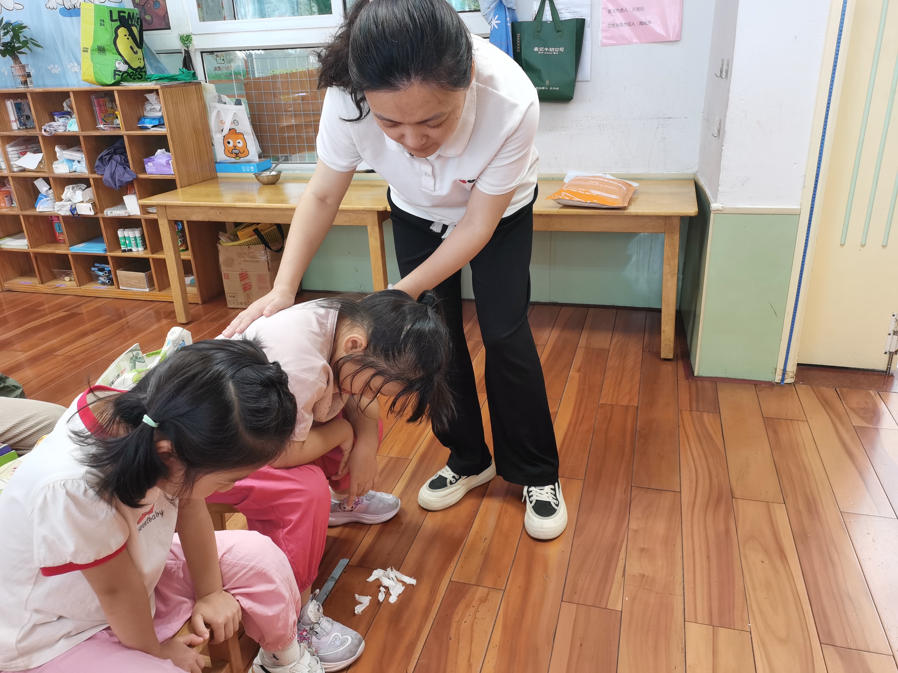 盛泽幼儿园开展食物中毒应急演练